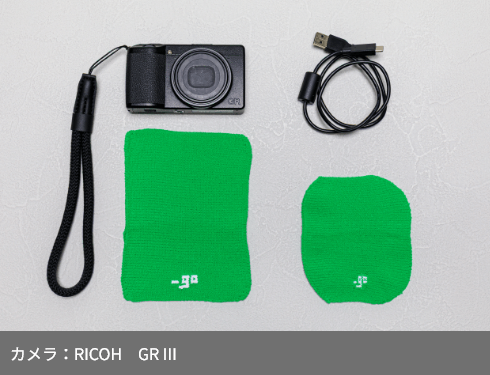_go camera S + _go circle カメラ：RICOH GR III