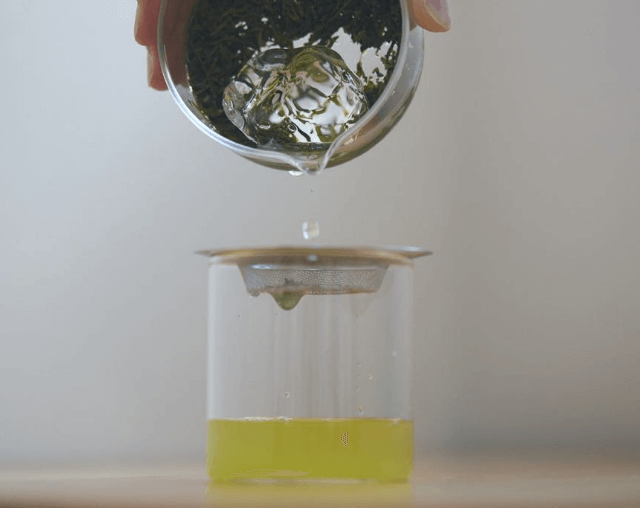 大手飲料メーカーを辞めて、独立。