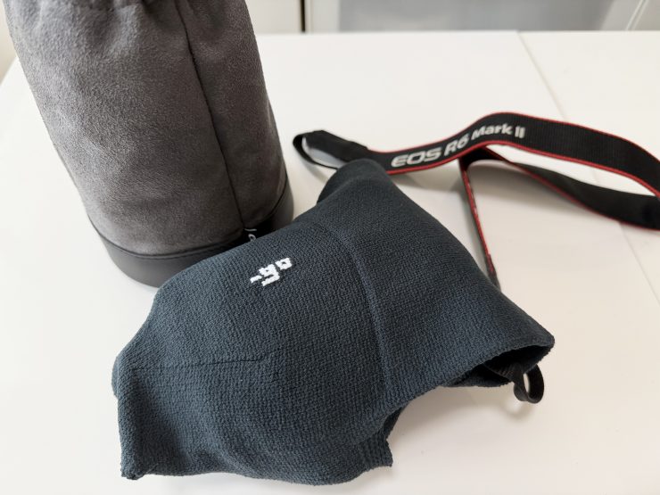 肩にかけてもカバン収納でも！