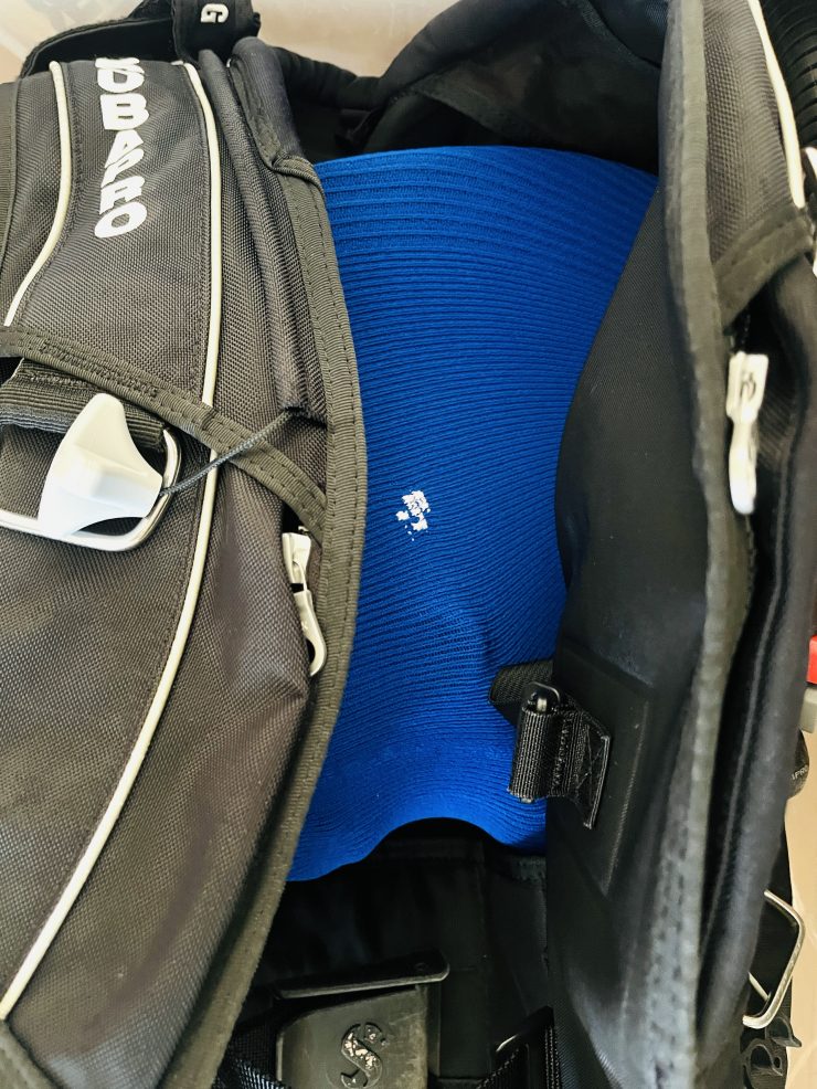 ダイビング器材の保護に