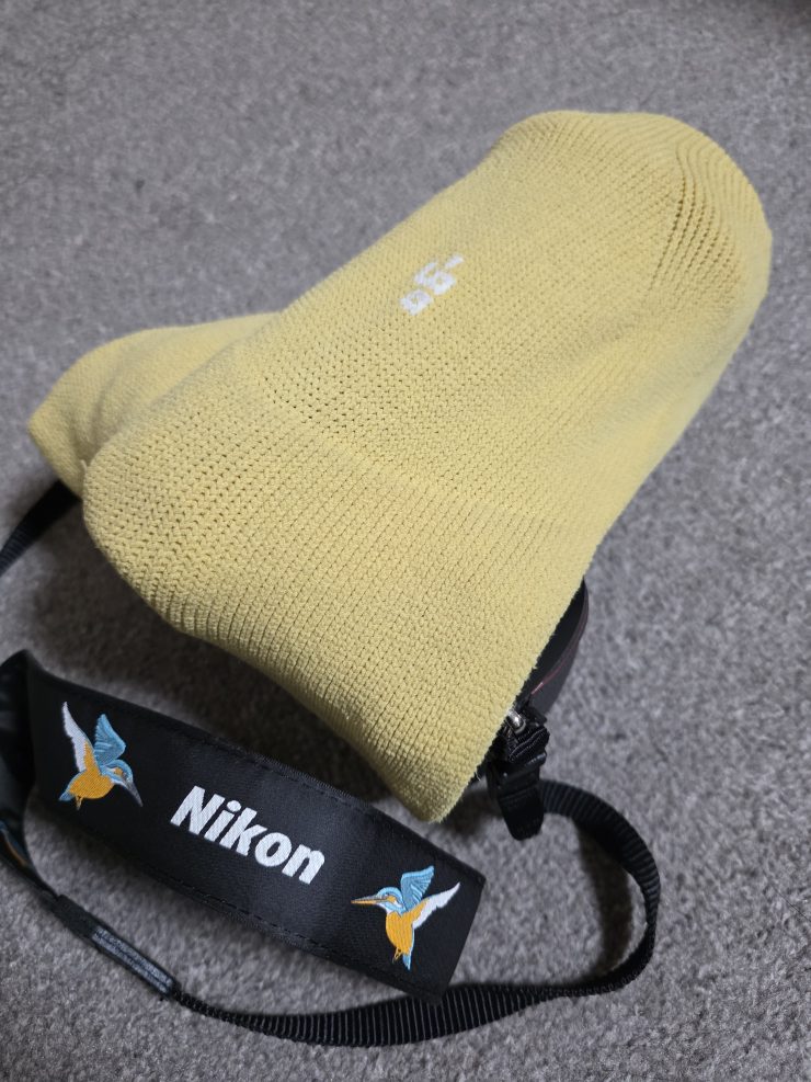 野鳥撮影用レンズ装着時の保護になります