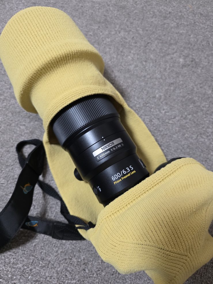 野鳥撮影用レンズ装着時の保護になります