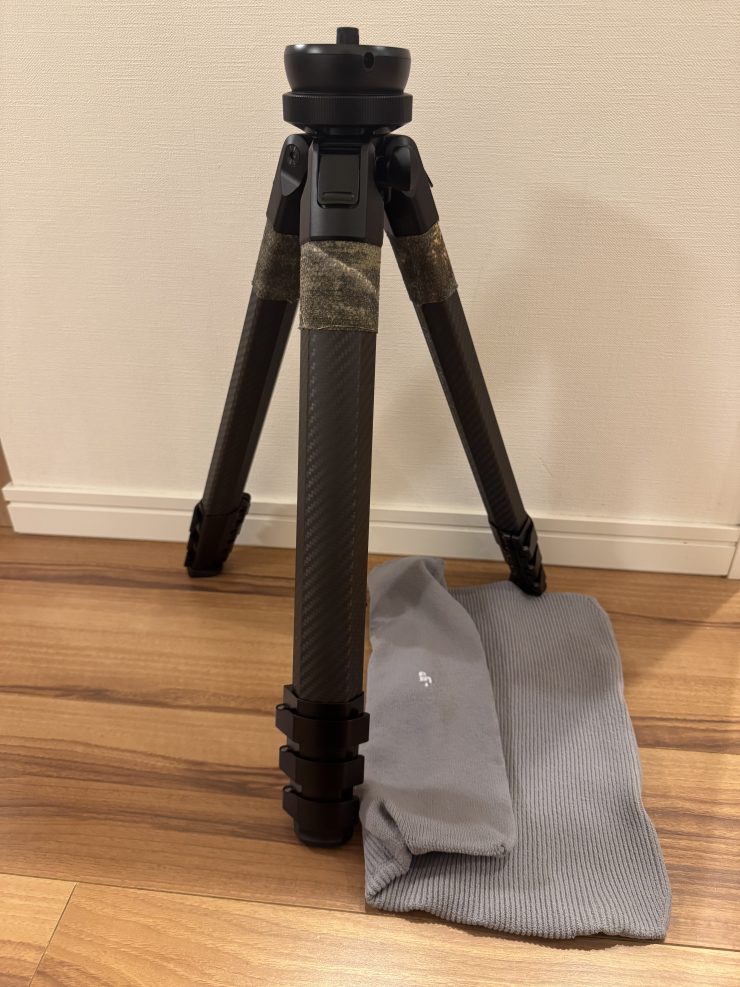 日帰り登山で野鳥撮影。三脚使用。