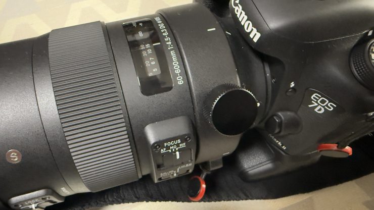 EOS7DMarkⅡ+BG-E16(バッテリーグリップ)と_go polygon W for camera XL 多角形・厚地タイプ 試作モデル