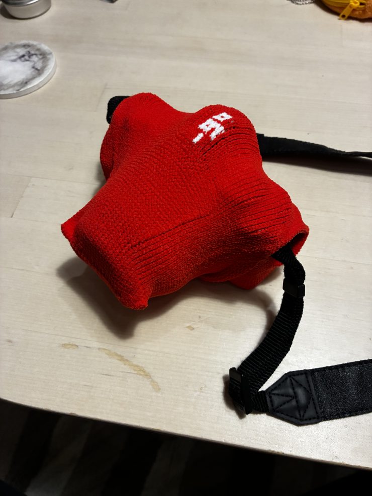 Nikon Zfcとgo polygon W for camera S 多角形・厚地タイプ 試作モデル（オレンジ）